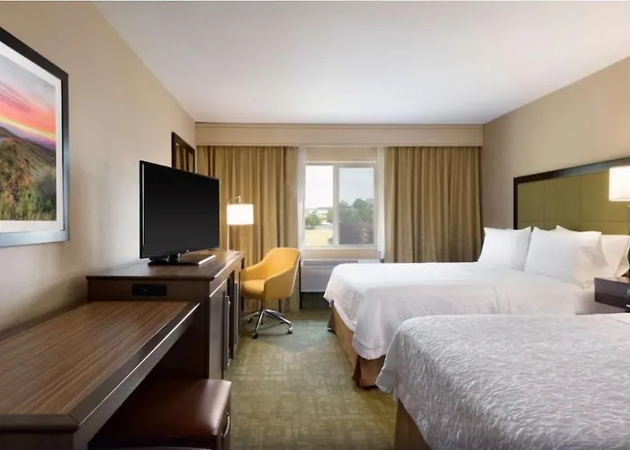 Summit Hotel